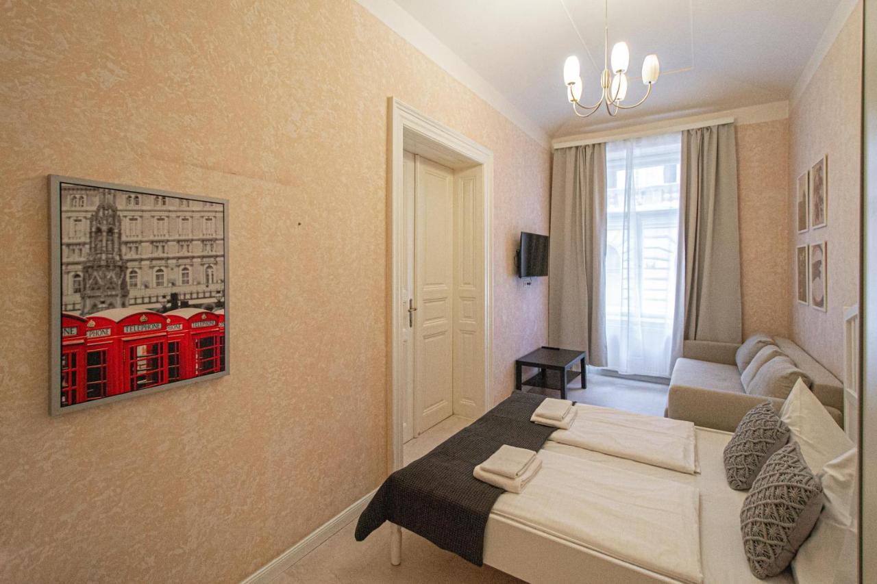 Rose Ruterra Suite Прага Екстериор снимка